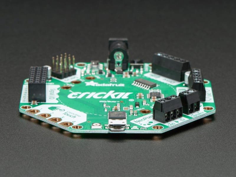 Adafruit Crickit For Circuit Playground Express (Id: 3093) - Accessories And Breakout Boards