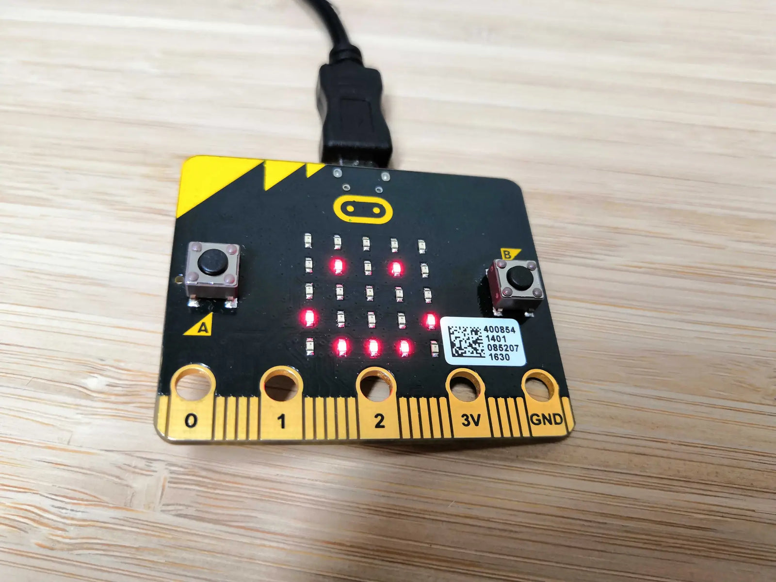Turn your BBC Micro:Bit into a compass and pedometer using JavaScript ...