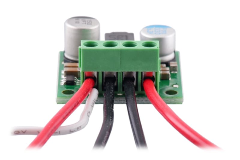 5V Step-Up/Step-Down Voltage Regulator S13V30F5 - Component