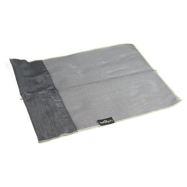 Fiber Optic Fabric - Black (30x30cm) - Fabric and Thread