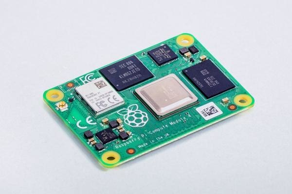 Raspberry Pi Compute Module 4 – Wireless / 4GB RAM / 32GB Storage - Component